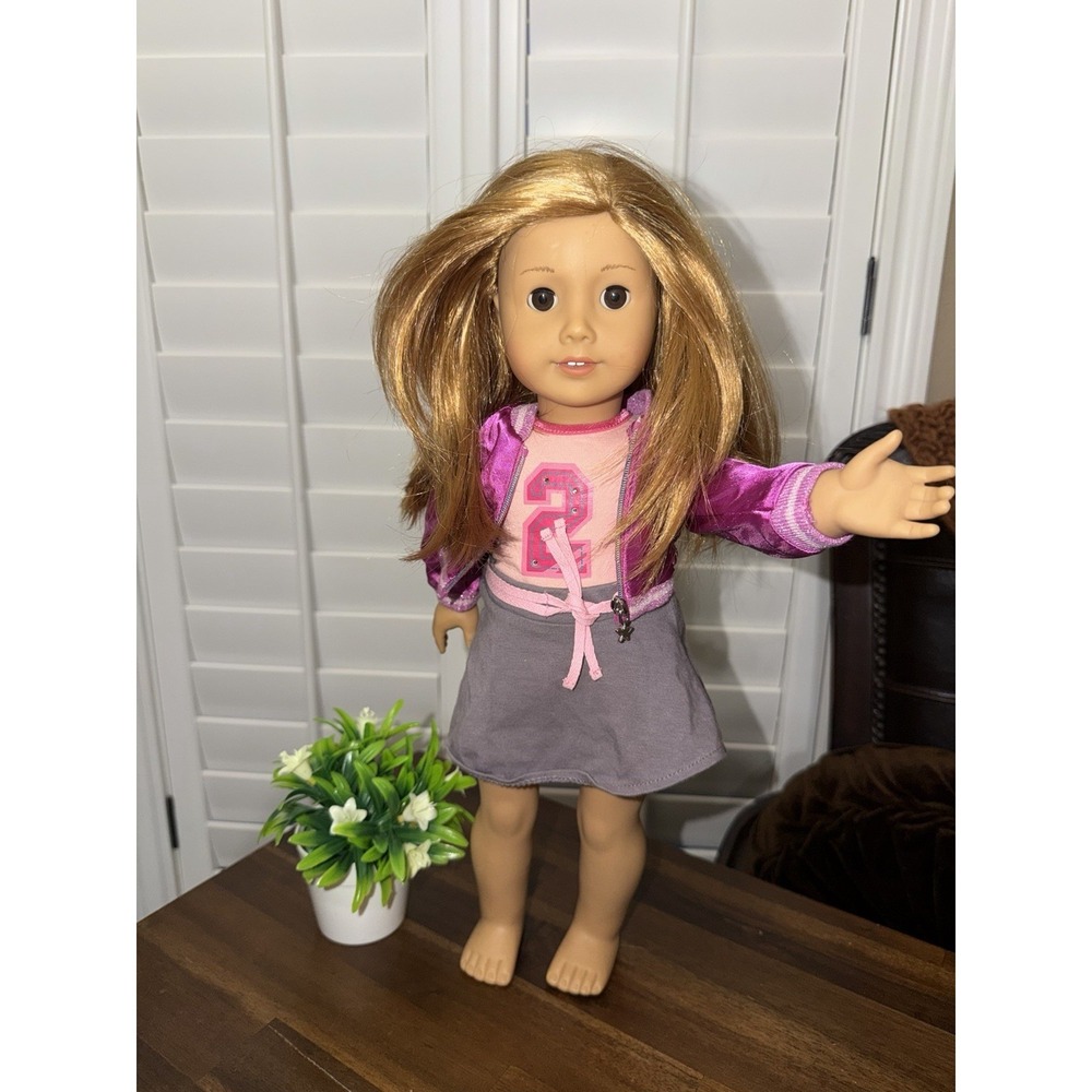 American Girl Doll Truly Me JLY #35 Layered Red Hair Brn Eyes Retired